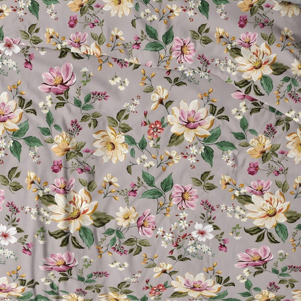 Image avec tissu en coton 100 % - Romance douce de pivoines 125 g/m² – disponible chez Šarlotes audumi