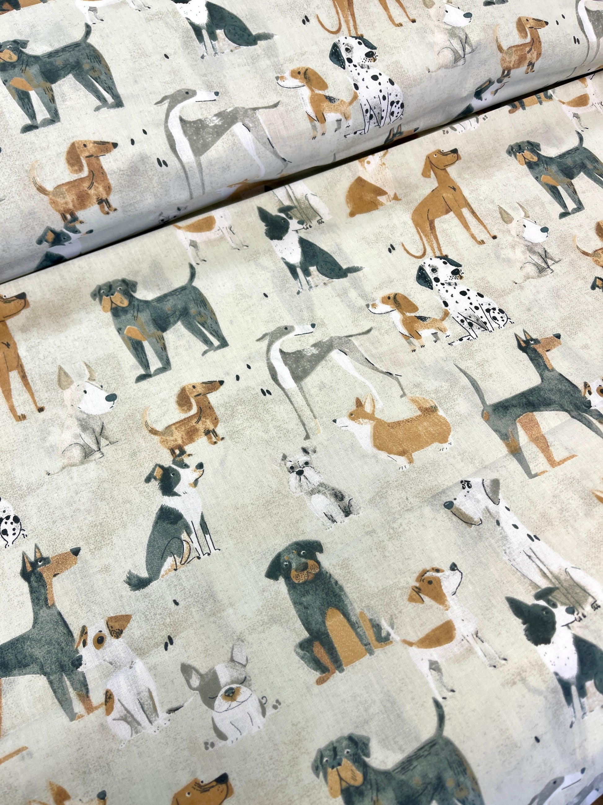 100% Kokvilnas audums - suņu banda 125 g/m²