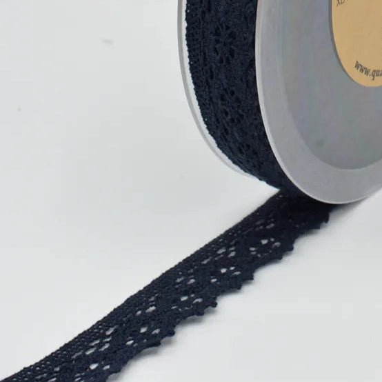 100% Kokvilnas mežģīne - 3 cm tumši zila