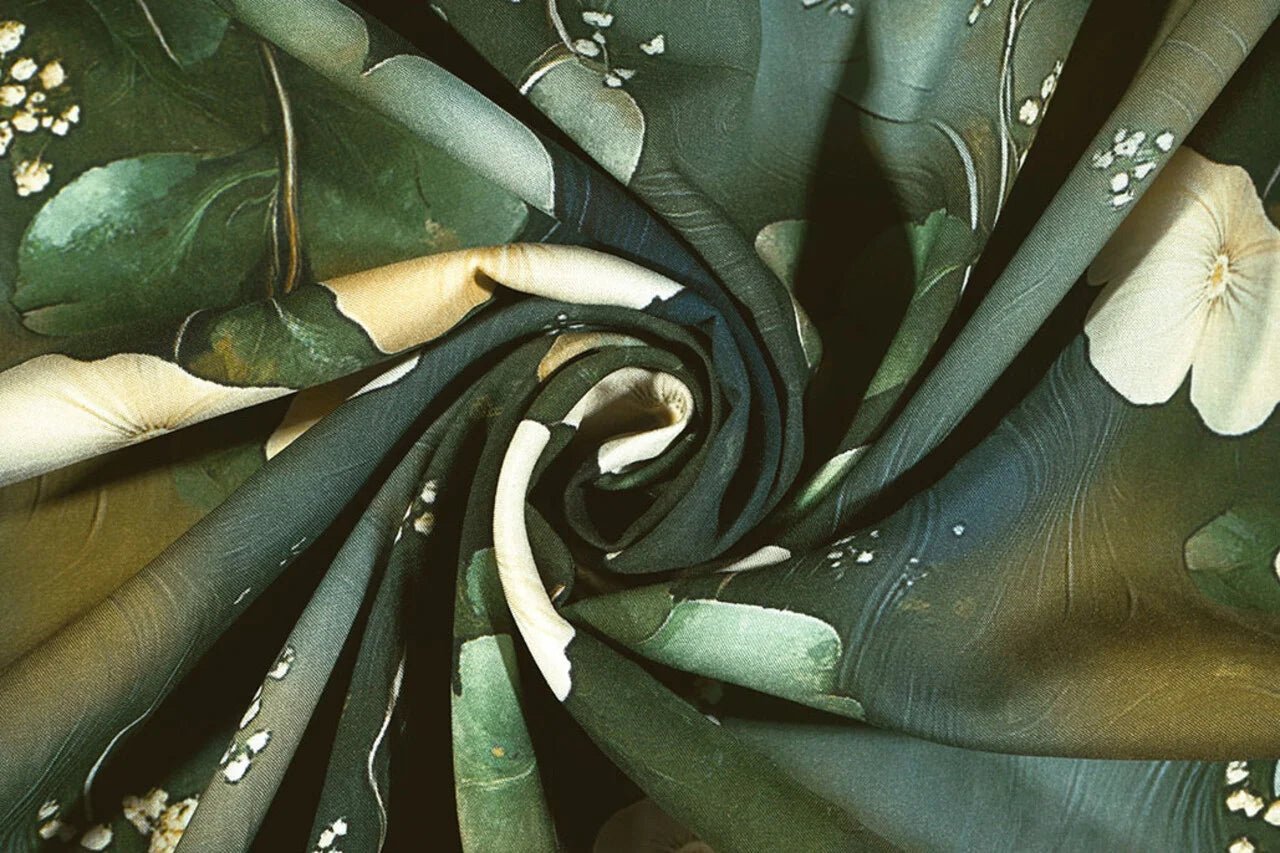 100% Viskozes audums - dzelteni un rozā ziedi 95 g/m²