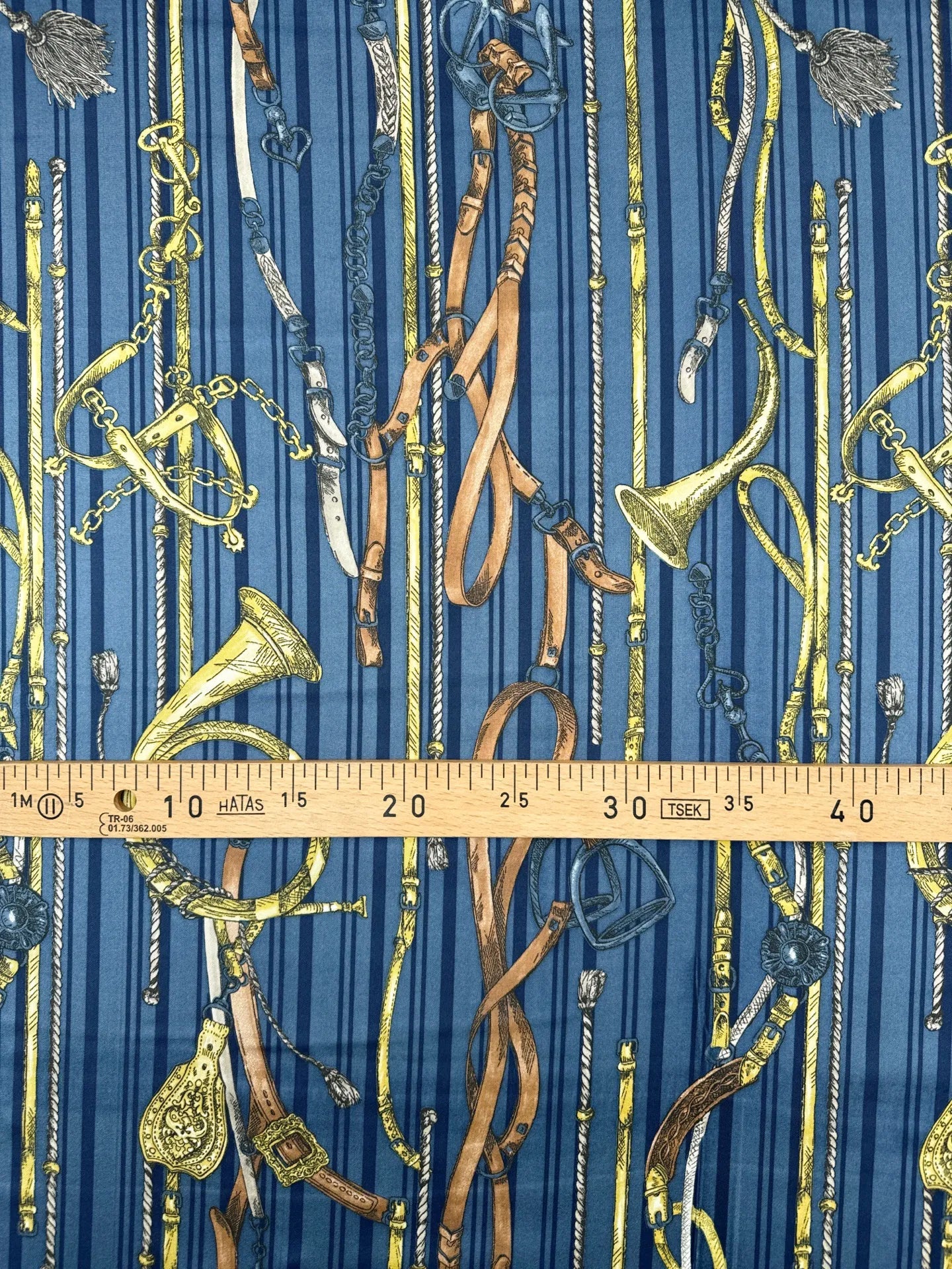 100% Zīda satīns - grafiska apdruka 55 g/m²