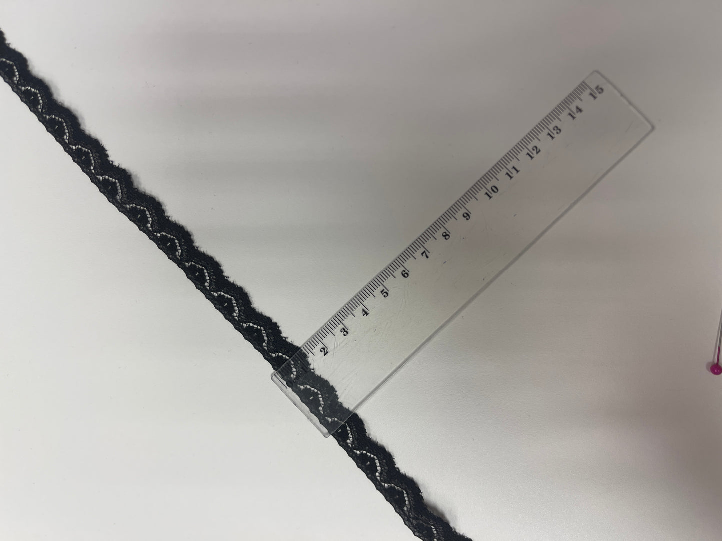 Elastīgā mežģīne 1,1 cm-ogļu melna