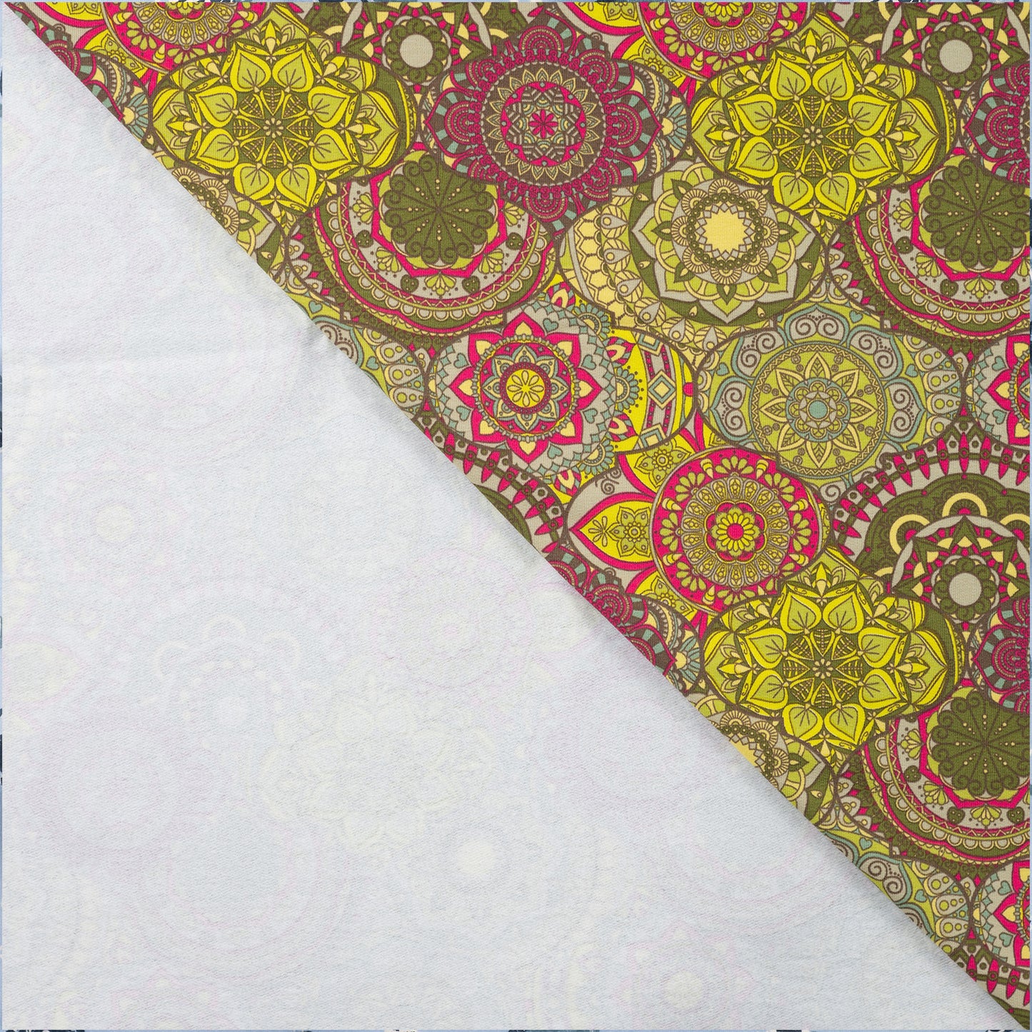 Kokvilnas cilpiņtrikotāža ar siltinājumu-mandalas