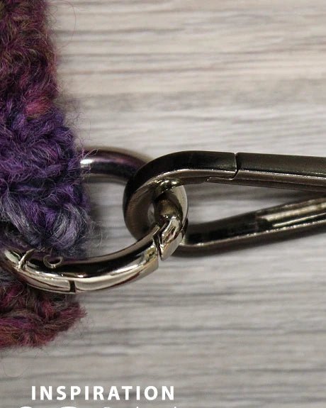 Atslēgu gredzens Ø25 mm | Metāla karabīne ar atsperi | dažādu krāsu