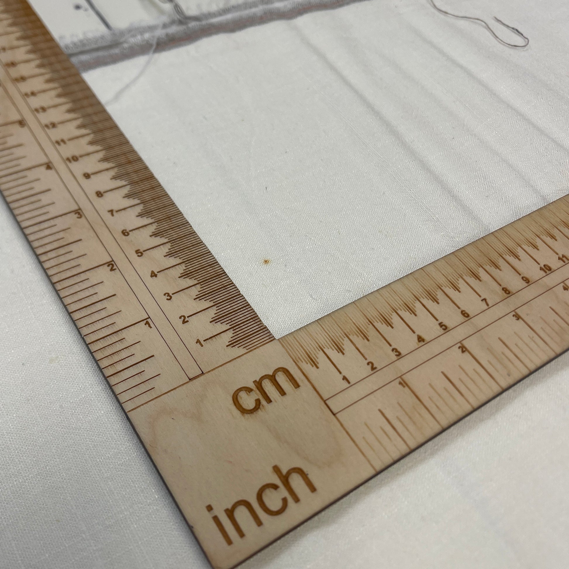 Audums ar defektu - Viskozes audums ar linu - silti balts 210 g/m²