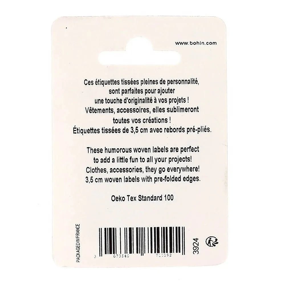 Bohini riietesse õmmeldavate siltide „Who Run The Word” pilt – 35 × 35 mm, 4 tk – saadaval veebis Šarlote kangapoes