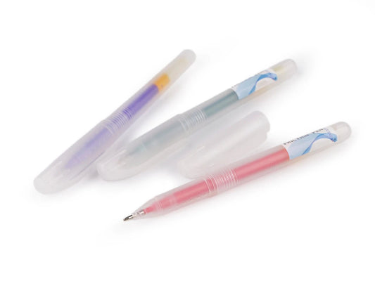 Attēls ar Drēbnieka - šuvēju pildspalva, kas pazūd ar karstumu – pieejams Šarlotes audumi