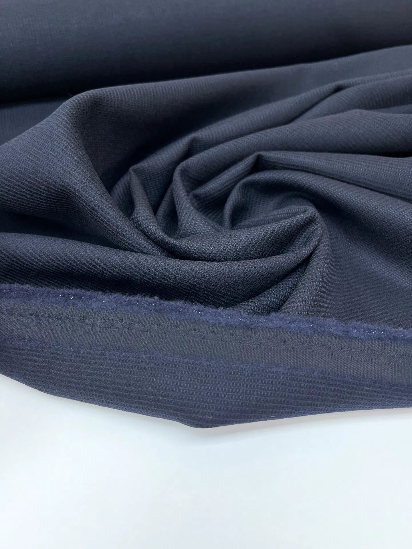 Itālijas vafeļauduma kostīmaudums | 85% vilna | 15% poliamīds | 225 g/m² | 153 cm