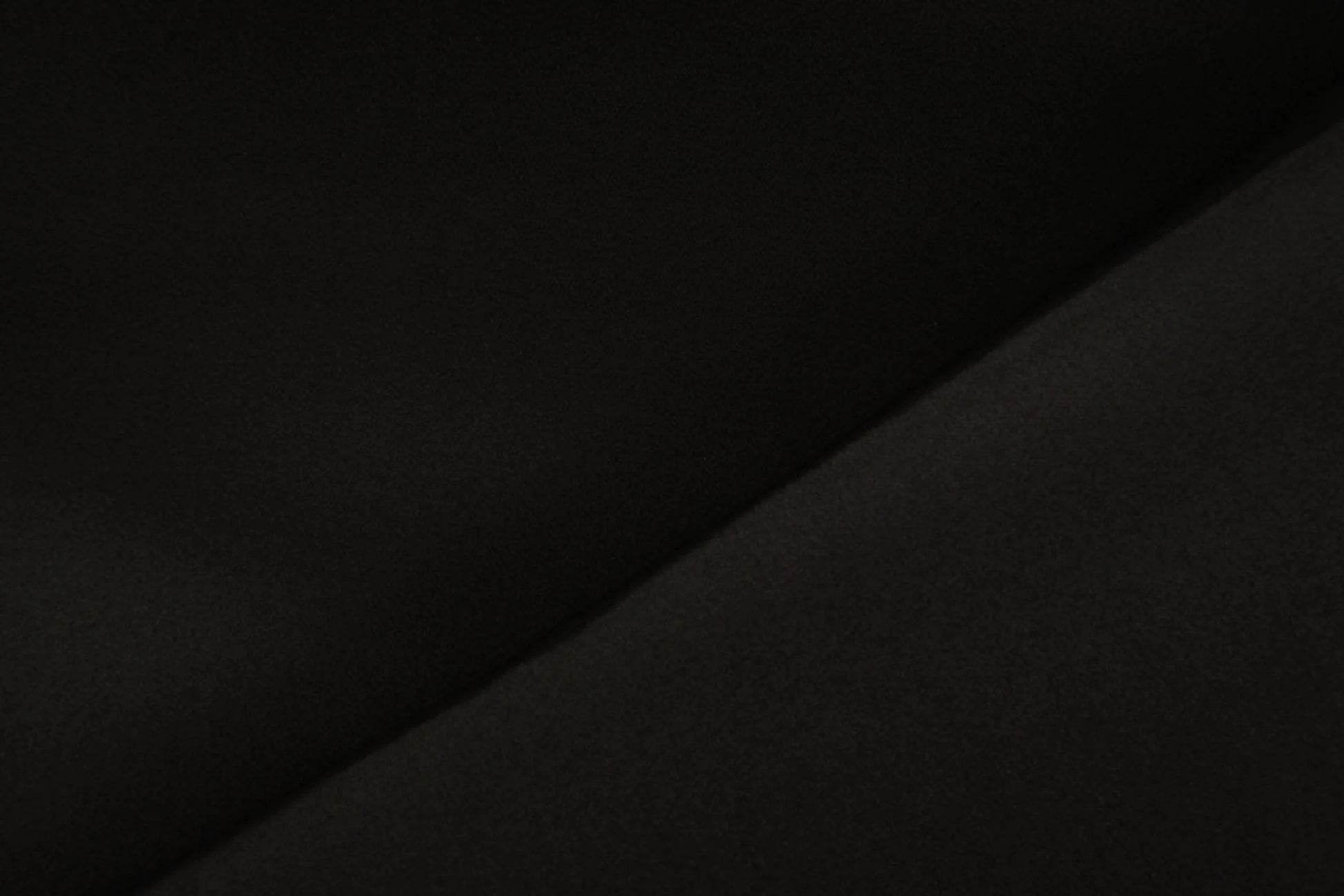 Kāzu kleitu satīns - melns 170 g/m²