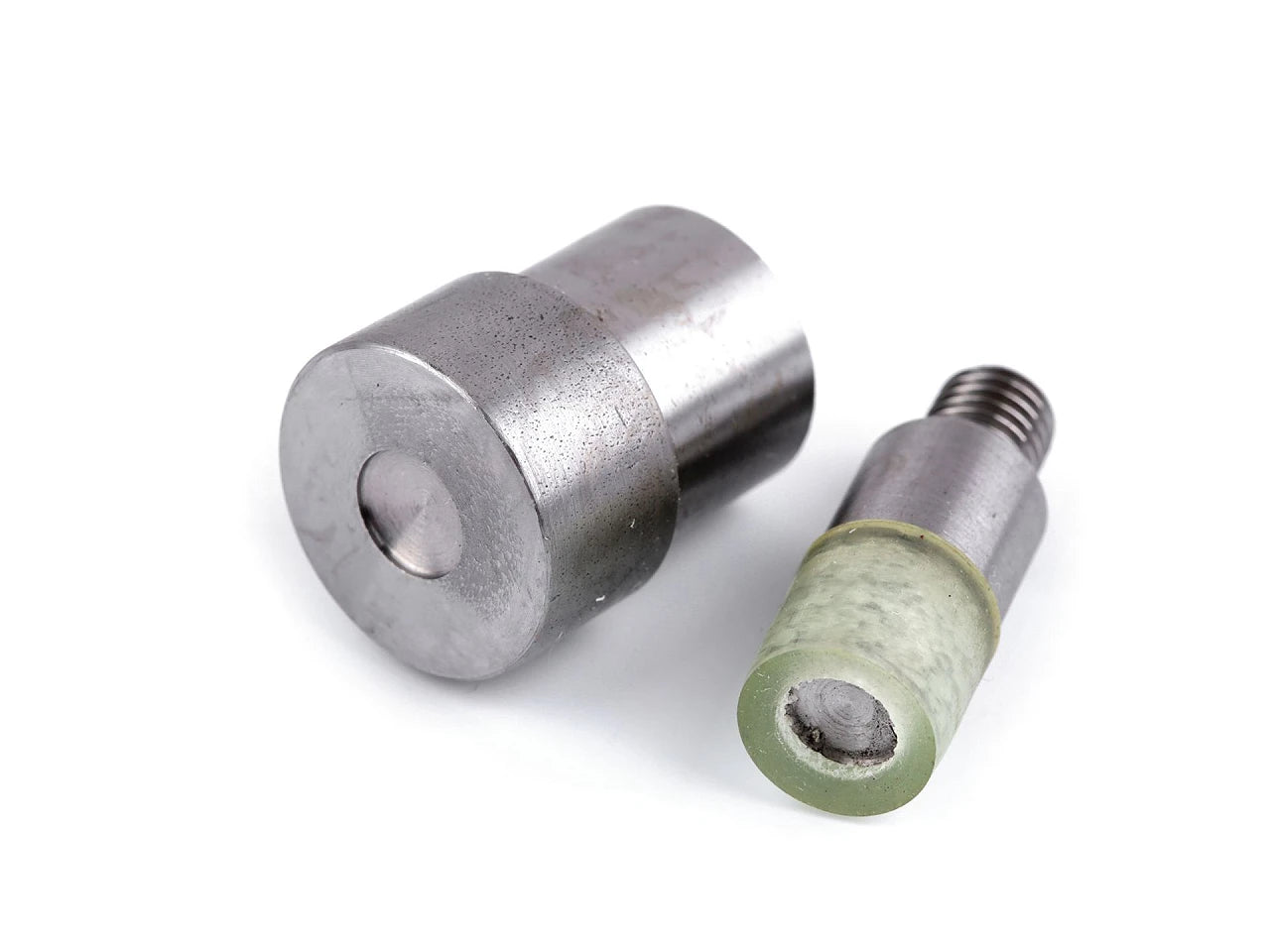 Kniežu presformas uzgalis Ø 8 mm kniedēm