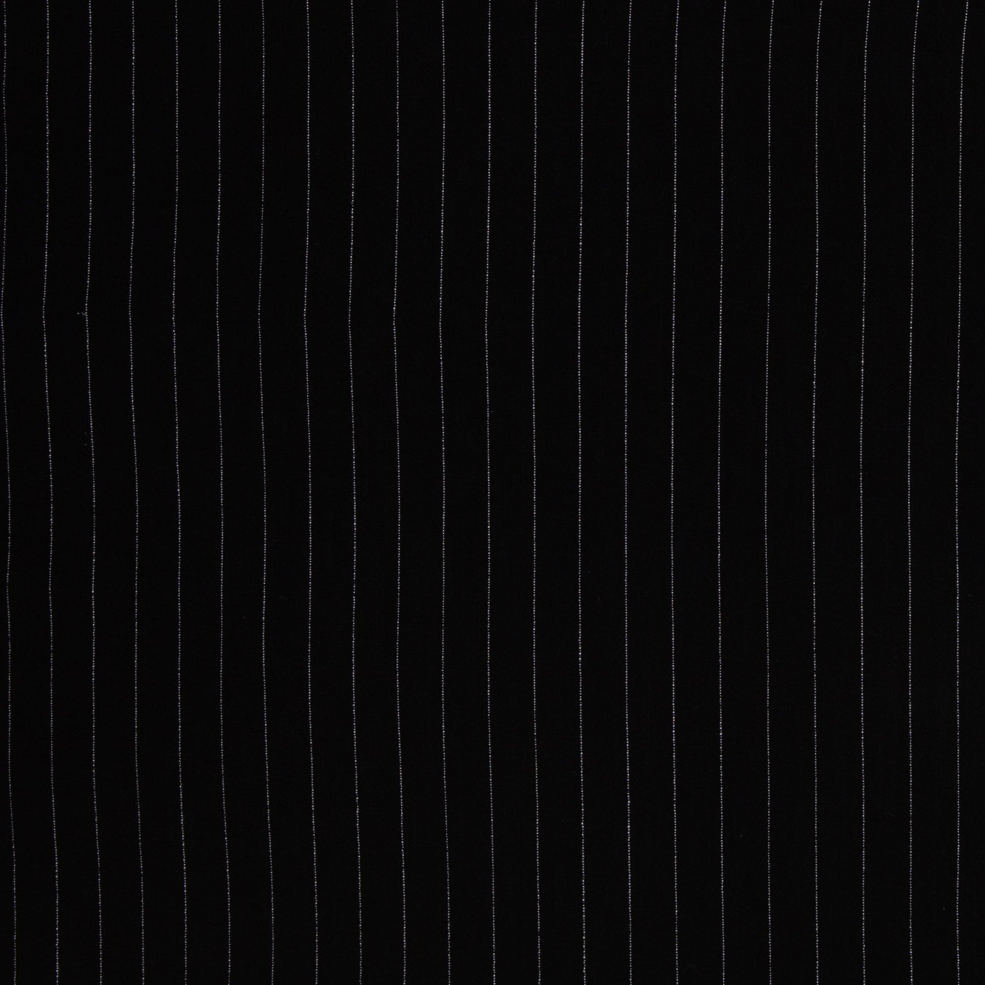 Lins ar viskozi - svītras uz melna fona 200 g/m²