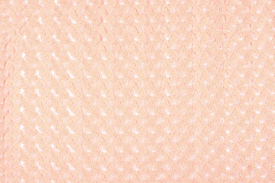 Mežģīņu audums - persiku rozā ar zelta akcentiem 170 g/m²