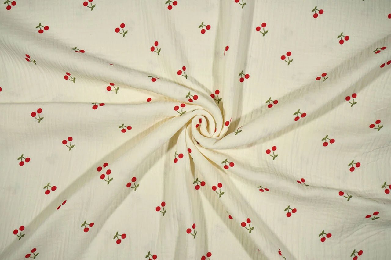 Muslīns - ķirši uz sviesta dzeltena fona 125 g/m²