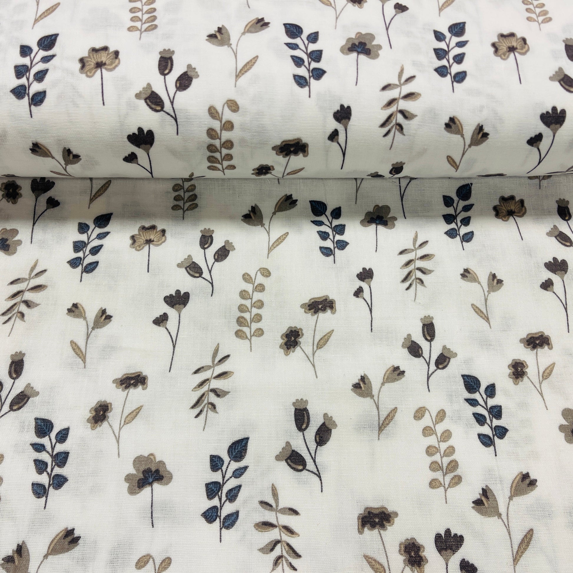 Muslīns - lapiņas pelēkos un tumši zilos toņos 140 g/m²