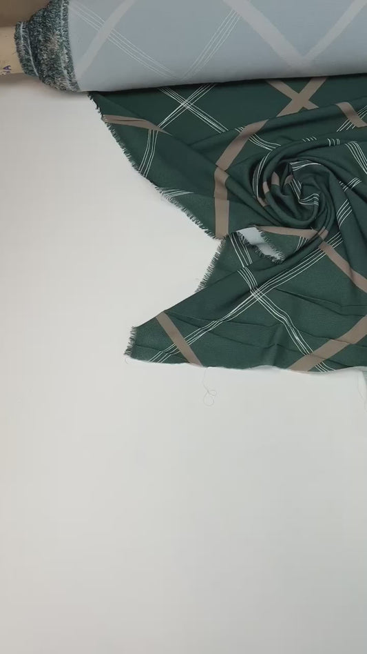 Itāļu krepa audums ar ģeometrisku rakstu | Poliesters 94% Elastāns 6% | 150 cm