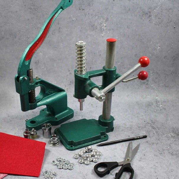 Rokas spiedpogu prese (piemērota actiņām, kniedēm, pogām)