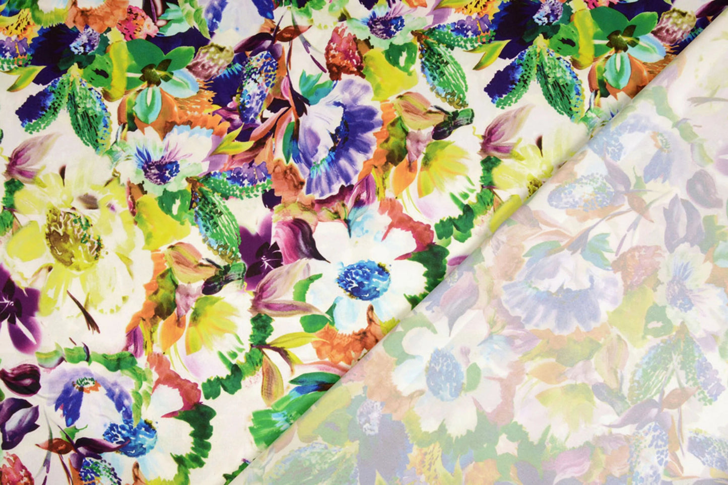 Satīns ar elastānu - angļu dārza ziedi 80 g/m²