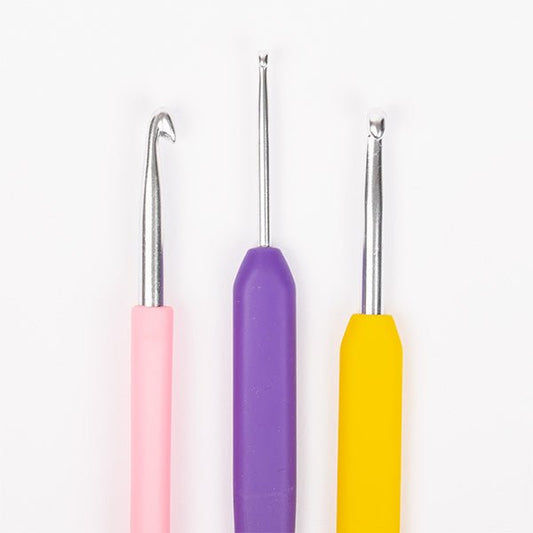 Attēls ar Tamboradatu komplekts DROPS ar ergonomiskiem rokturiem – 9 izmēri + futrālis – pieejams Šarlotes audumi