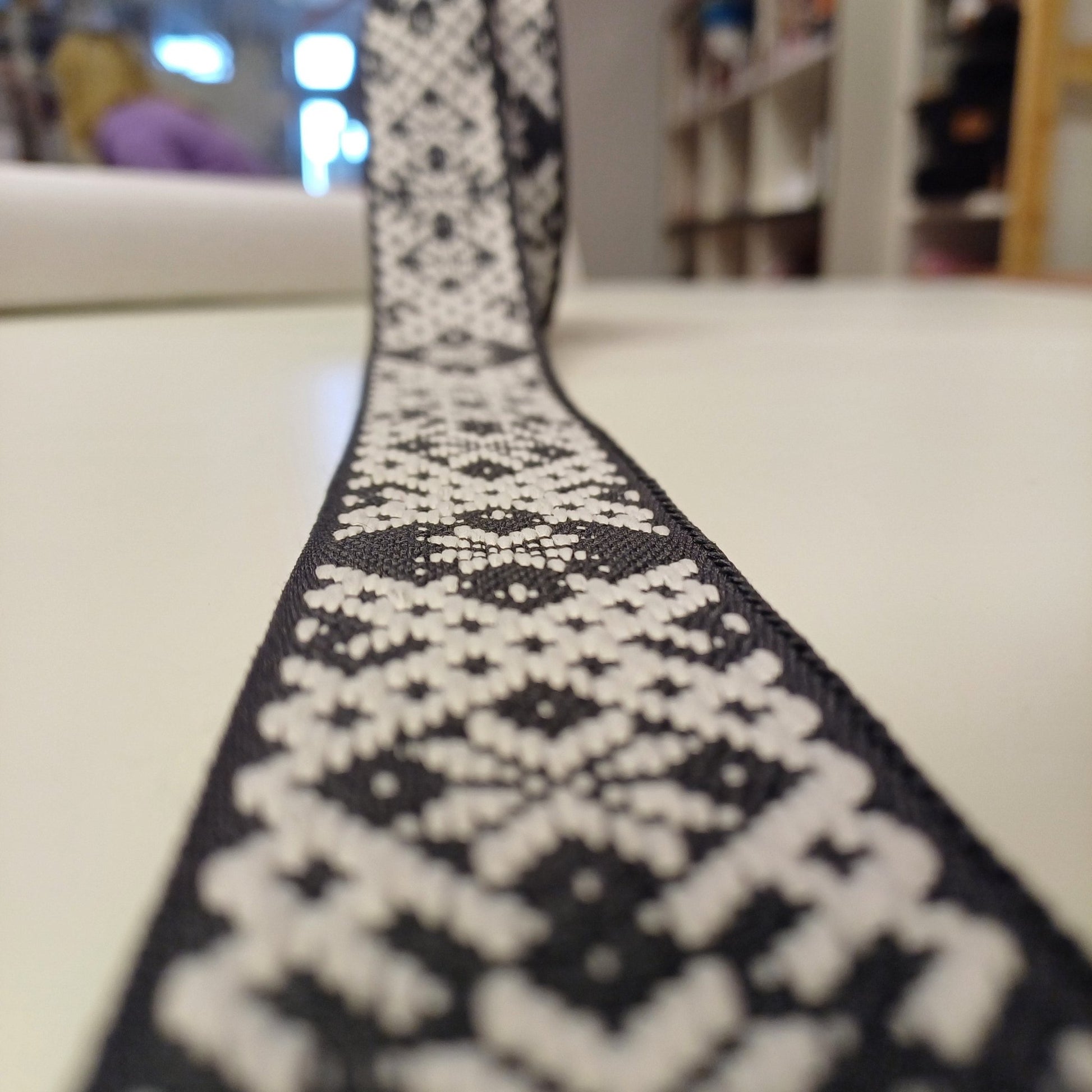 Tautiskā lente, josta 40mm - grafīta pelēka - LV