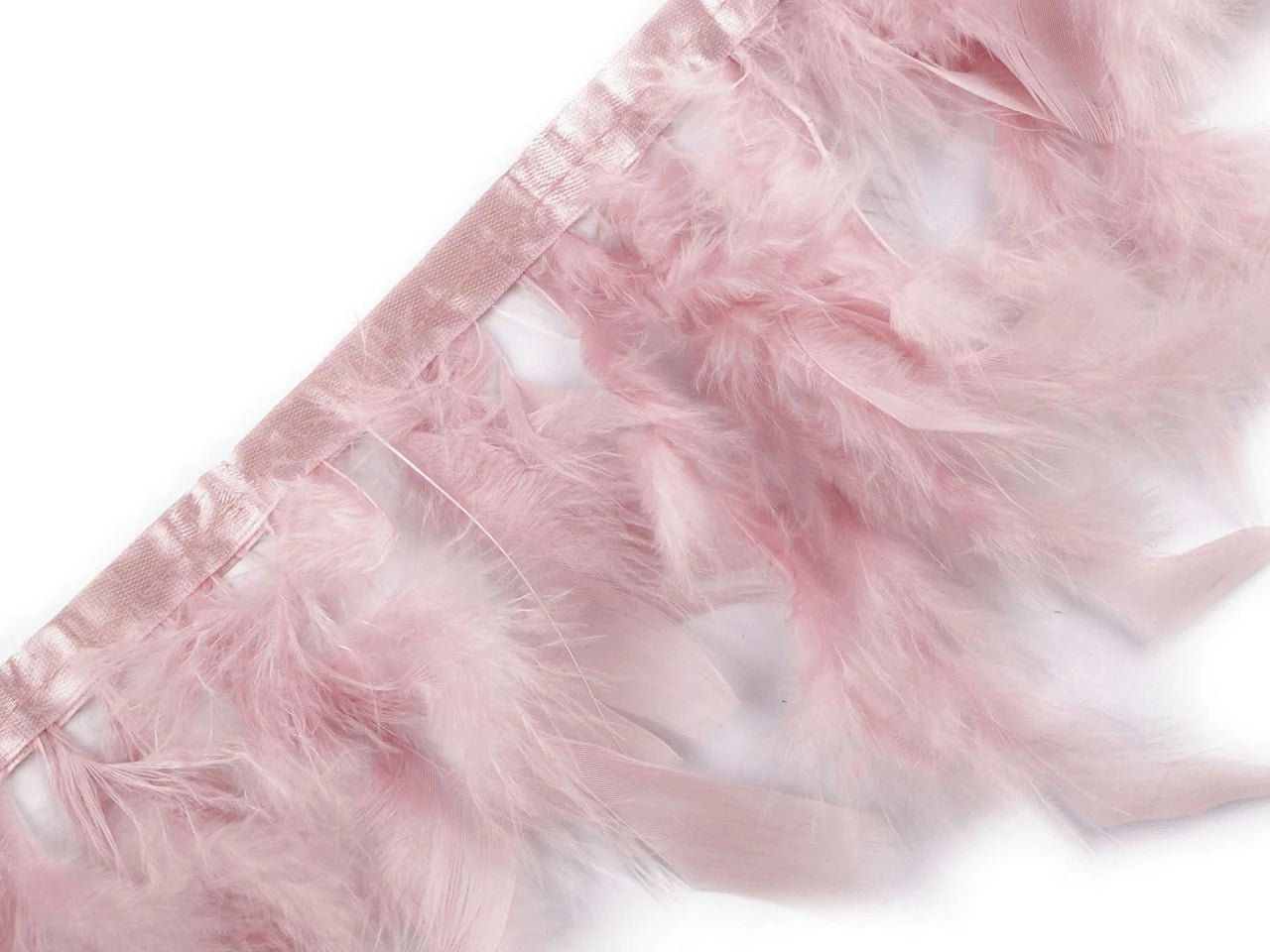 Tītara spalvu apdares lente - pūderrozā (50 cm iepakojums)