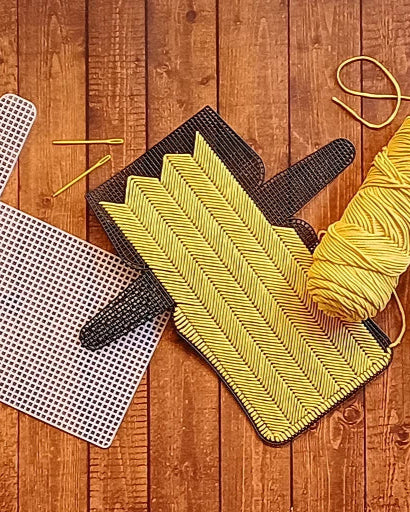 Plastikust lõuend kotikeste valmistamiseks | 27 × 15 × 7 cm | Kõva võrk | 1,4 mm paksus