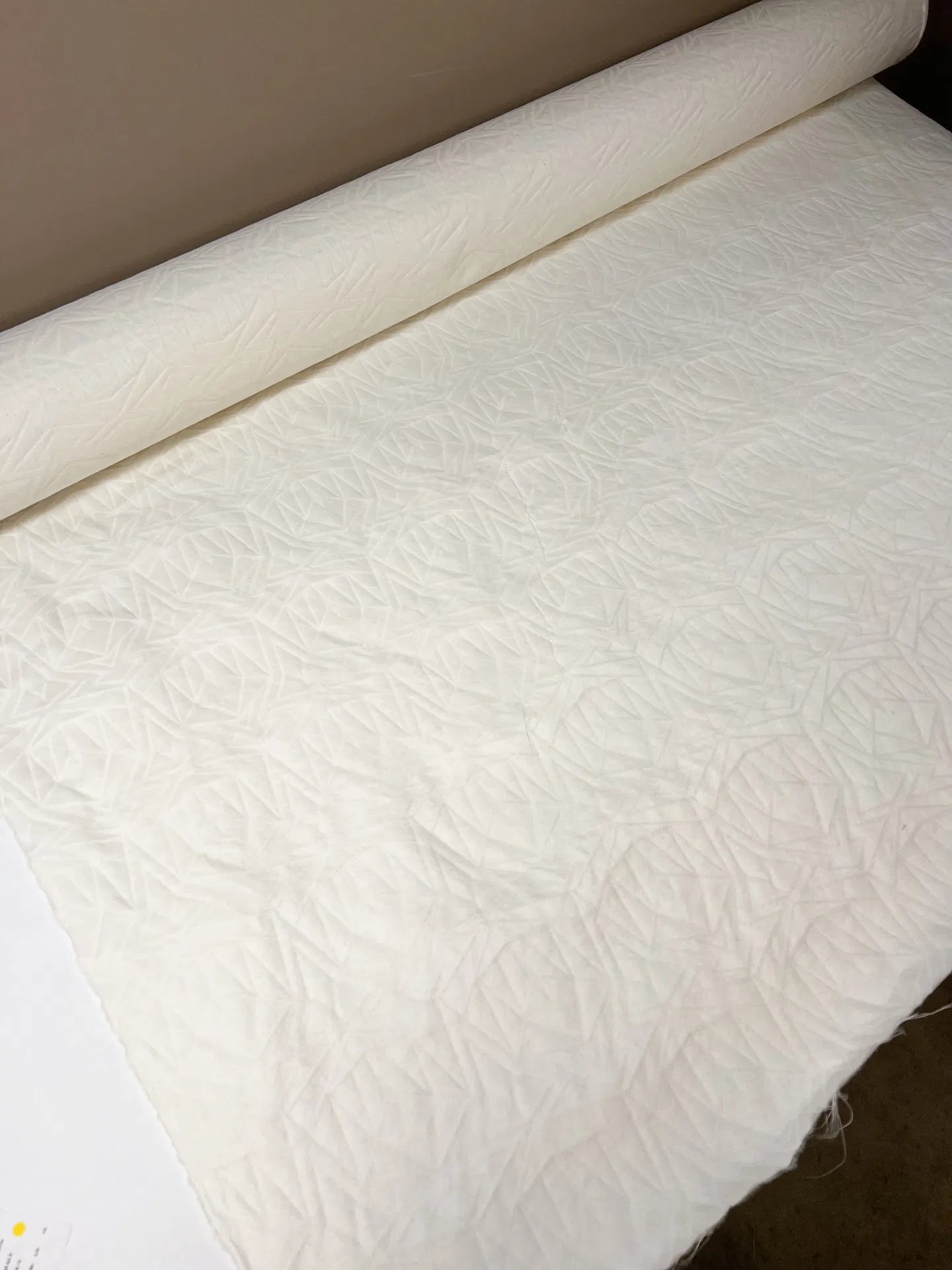 Zīda žakards - sviesta tonis 205 g/m²