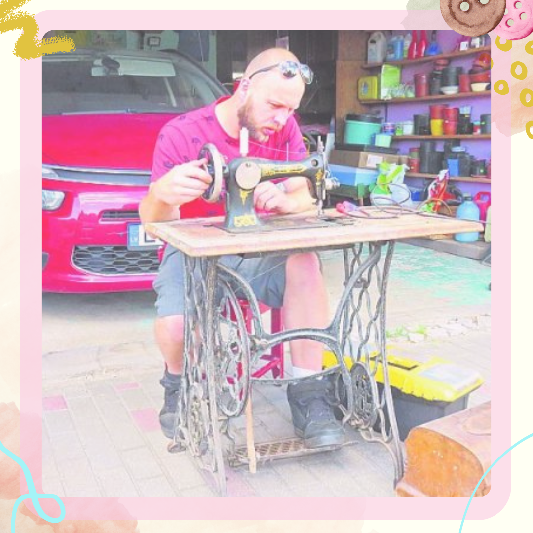 Stāsts par meistaru Gvido Dekslings, kurš dod šujmašīnām otro dzīvi - Šarlotes audumi