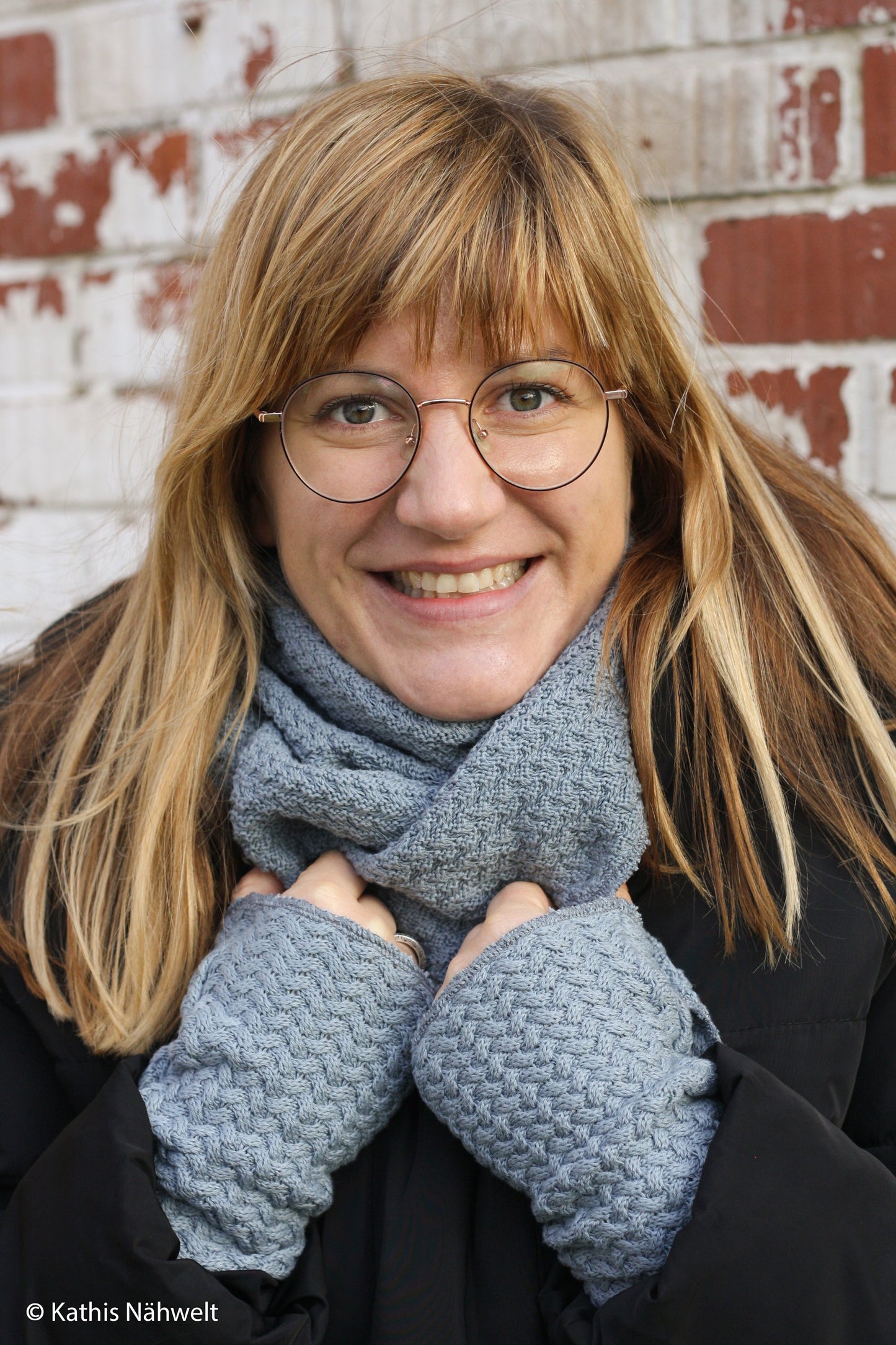 Attēls ar 100% kokvilnas adījums - zilipelēks 525 g/m² – pieejams Šarlotes audumi