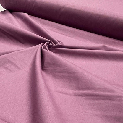 alt
100% puuvillane kangas - suitsune ploomitoon 125 g/m²
