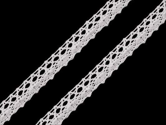 Attēls ar 100% Kokvilnas mežģīne 1,2 cm - balta – pieejams Šarlotes audumi