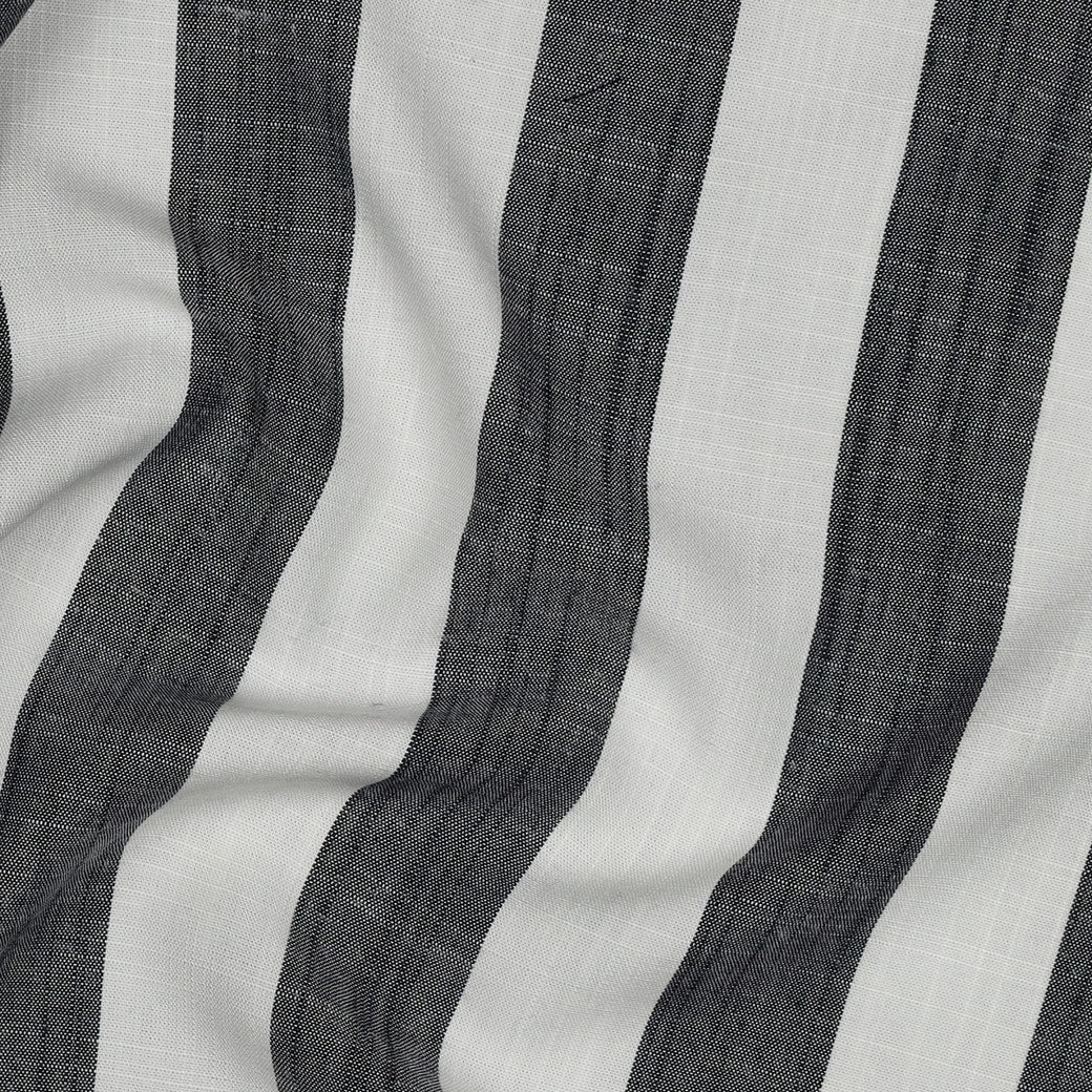 Attēls ar 100% Viskozes audums - līnijas 180 g/m² – pieejams Šarlotes audumi