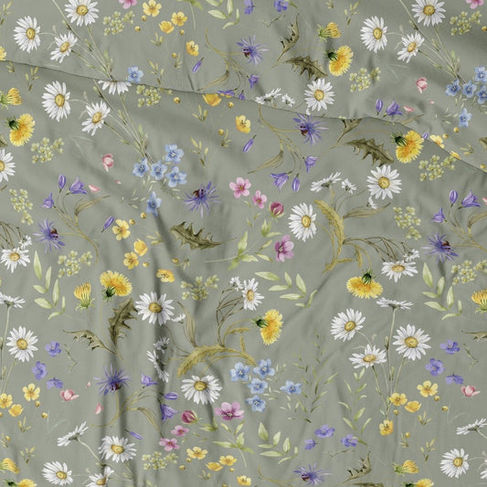 100% medvilninis audinys – pievų gėlės ant žalio fono 125 g/m²