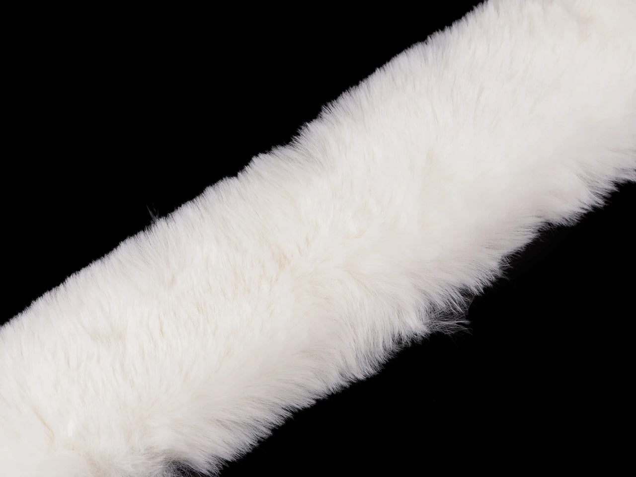 Dekoratīvā mākslīgās kažokādas lenta – 1 m | Apdares mākslīgā kažokāda kapucēm, jakām, tērpiem