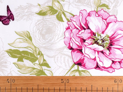 100% Kokvilnas audums-ziedi un tauriņš 125 g/m²
