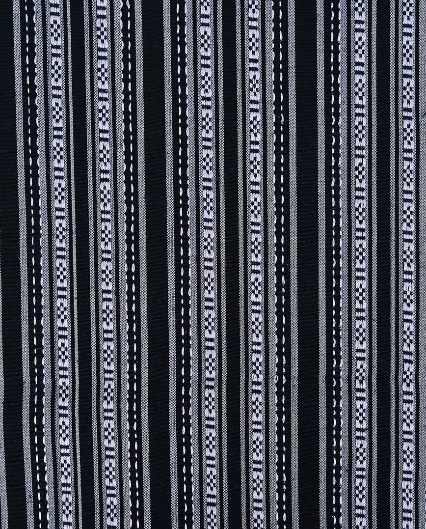 Tautiska raksta audums-smalks melnbalts raksts 200 g/m²