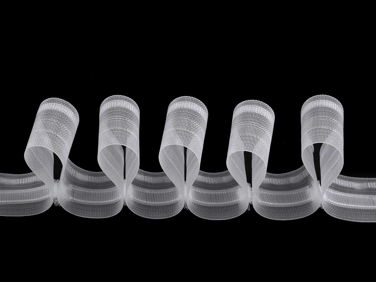 Attēls ar Aizkaru lente ar vilnīšu efektu 50 mm – pieejams Šarlotes audumi