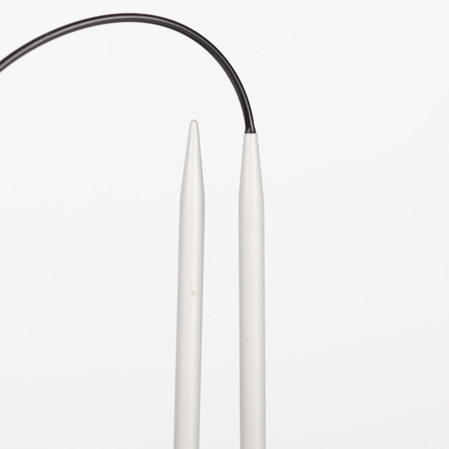 Attēls ar Apļa adāmadatas DROPS 40 cm| izmērs 2.0 mm – 5.0 mm – pieejams Šarlotes audumi