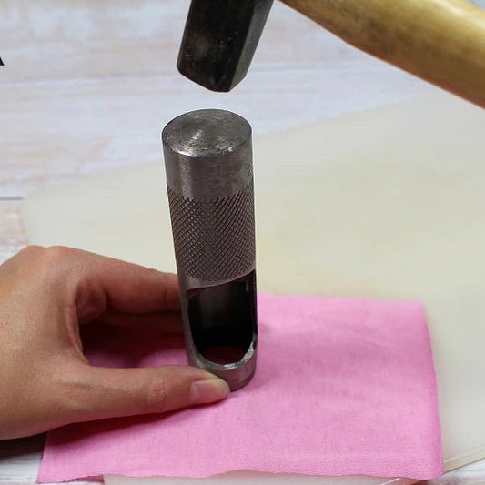 Attēls ar Auduma un ādas caurumotājs Ø14; 17; 18; 19; 20; 22 mm – pieejams Šarlotes audumi