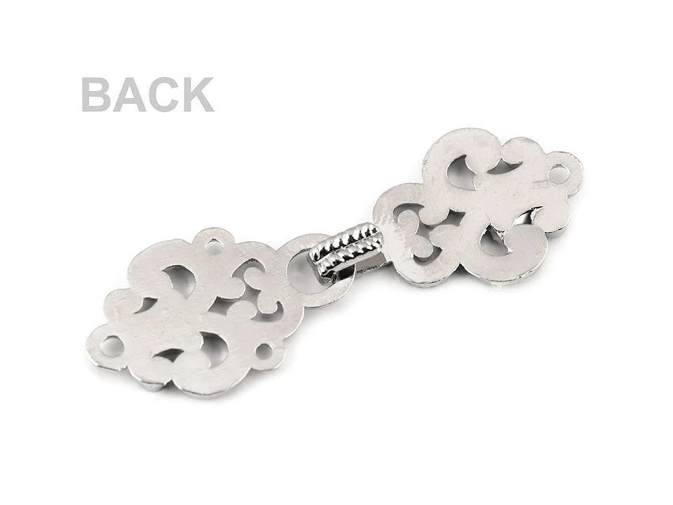 Attēls ar Dekoratīvs aizdares āķis apģērbiem|dažādu toņu – pieejams Šarlotes audumi