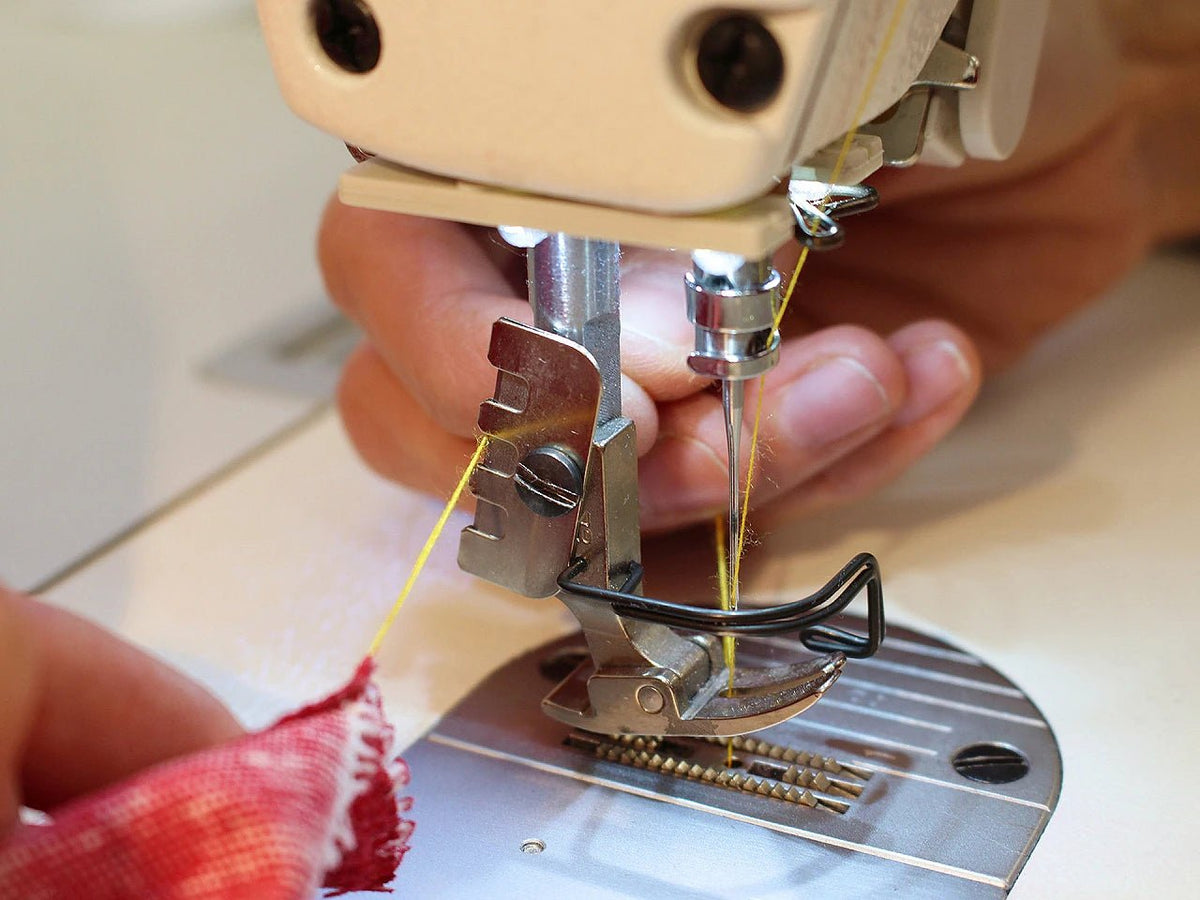 Attēls ar Diegu griezējs rūpnieciskajai šujmašīnai – 12 × 28 mm – pieejams internetā Šarlotes audumi