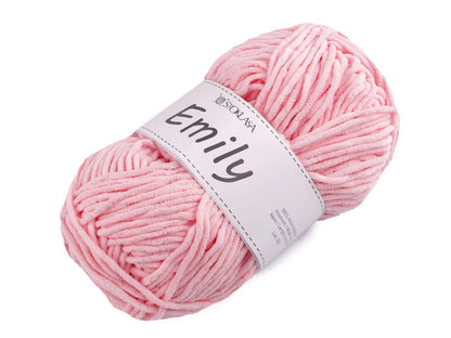 Pilt Dzijas Emilyga – plüüslõng – 100g / 120 m – saadaval Šarlotes audumi