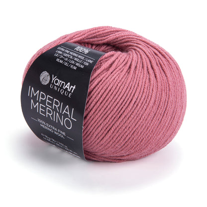 Image du fil YarnArt Imperial Merino - 50 g / 100 m – disponible chez Šarlotes audumi