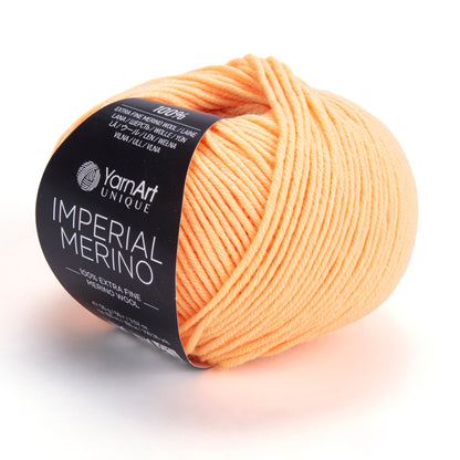 Image de la laine YarnArt Imperial Merino - 50g / 100m – disponible chez Šarlotes audumi
