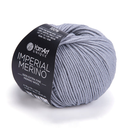 Image de laine YarnArt Imperial Merino - 50 g / 100 m, disponible chez Šarlotes audumi