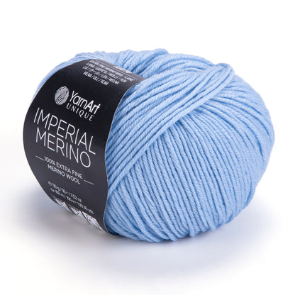 Image de la laine YarnArt Imperial Merino - 50g / 100m – disponible chez Šarlotes audumi