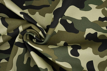 Pilt kamuflaažimustriga teksakangast – Army Green 275 g/m² – saadaval Šarlotes audumi
