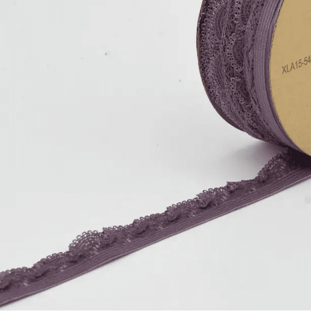 Attēls ar Elastīga gumija, mežģīne 2 cm - dūmakains plūmju tonis – pieejams Šarlotes audumi