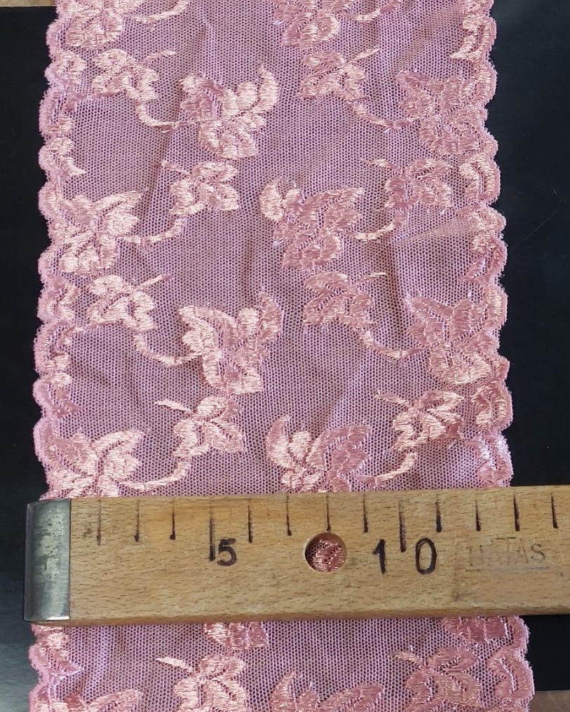 Pilt elastse pitsiga 14 cm – vanaroosa – saadaval veebis Šarlotes audumi