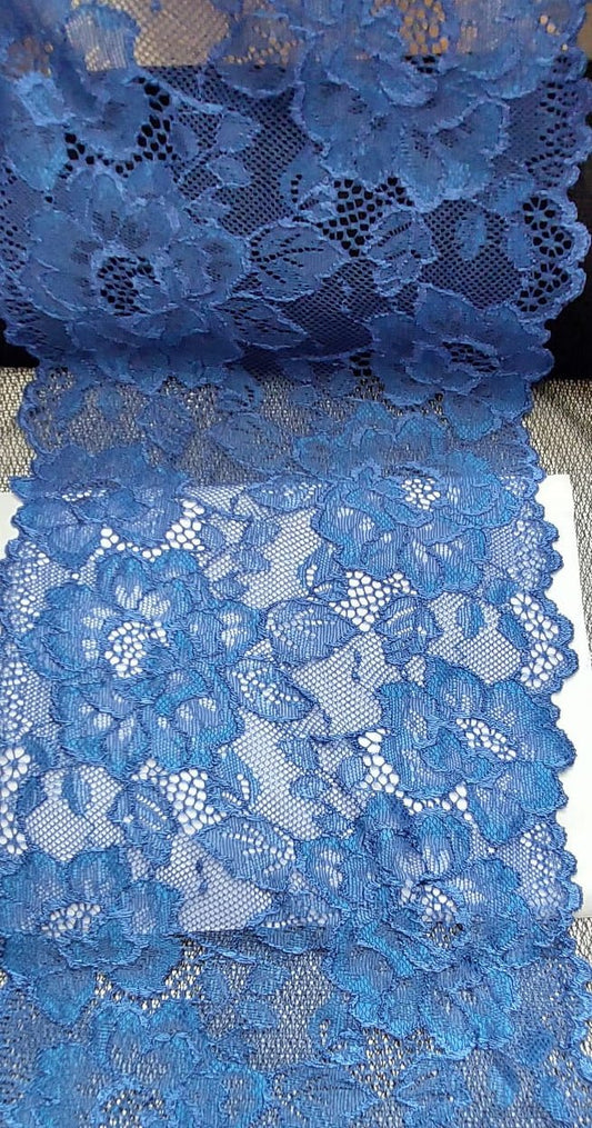 Pilt elastse pitsiga 18 cm, tumesinine – saadaval Šarlotes audumi