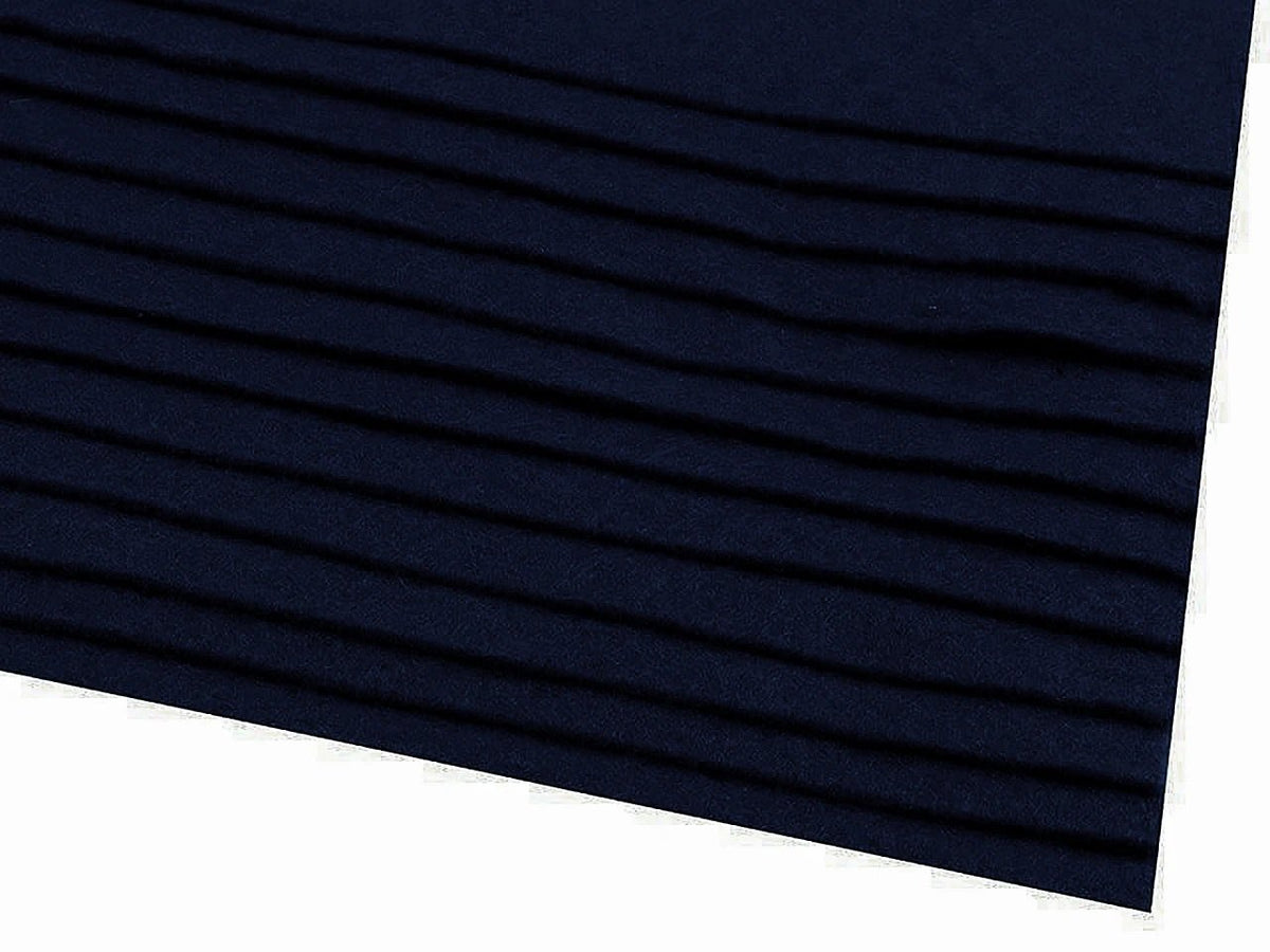 Pilt: vildileht, 1 mm, 20x30 cm, tumesinine – saadaval veebis Šarlote kangad